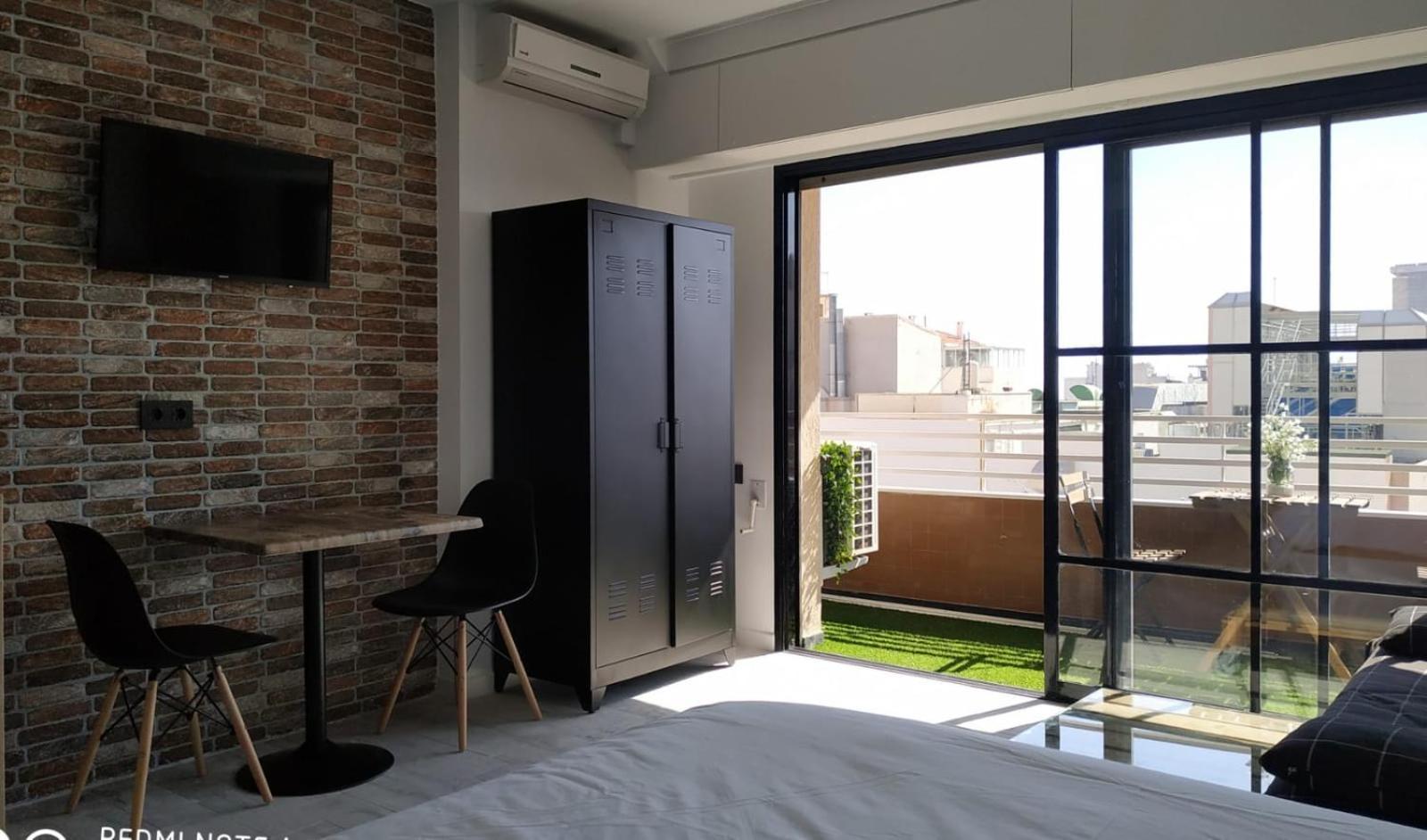 Estudiotel 95 Centro Alicante Eksteriør billede