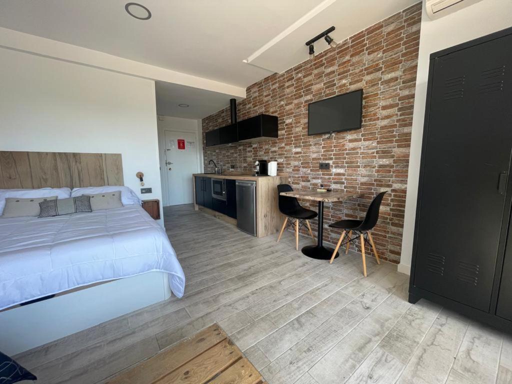 Estudiotel 95 Centro Alicante Eksteriør billede