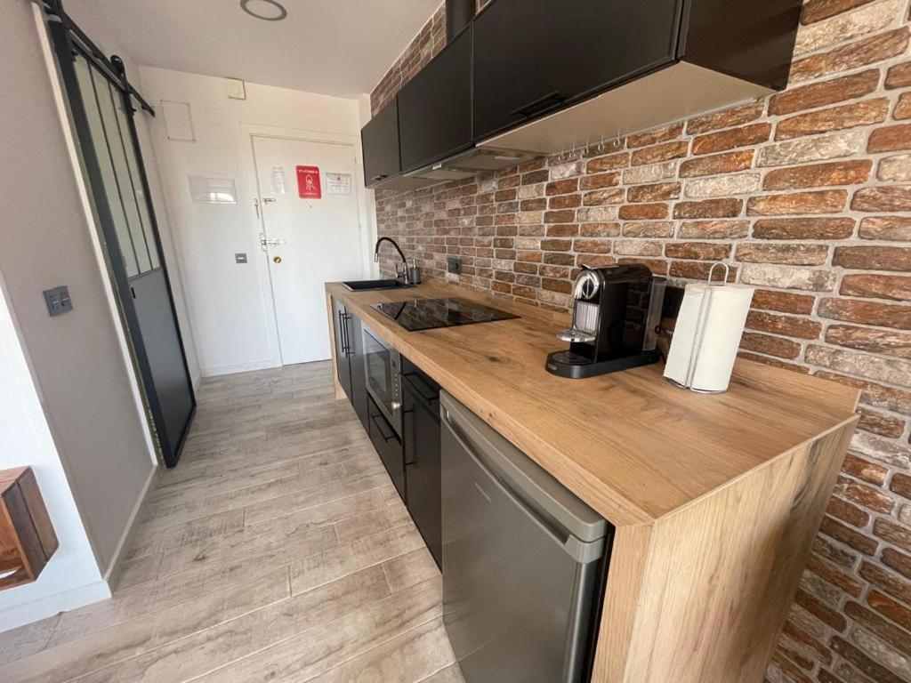Estudiotel 95 Centro Alicante Eksteriør billede